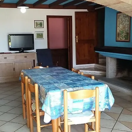 Casa Vacanze Orchidea Con Giardino Σπίτι διακοπών Àrbatax